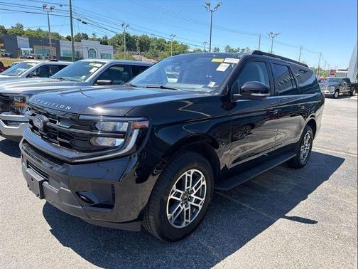 Black Metallic 2025 Ford Expedition Max Active
