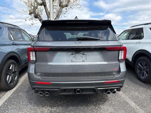 Gray 2026 Ford Explorer ST