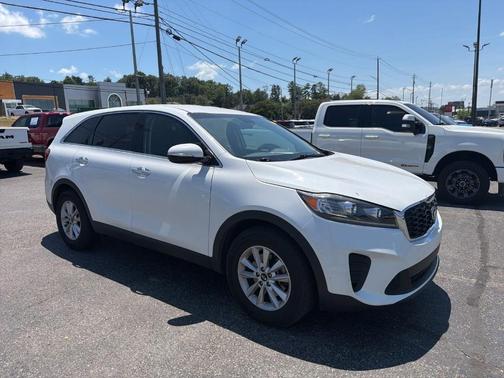 Snow White Pearl 2020 Kia Sorento LX
