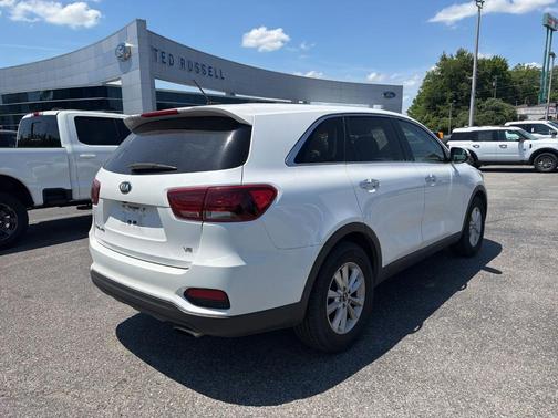Snow White Pearl 2020 Kia Sorento LX