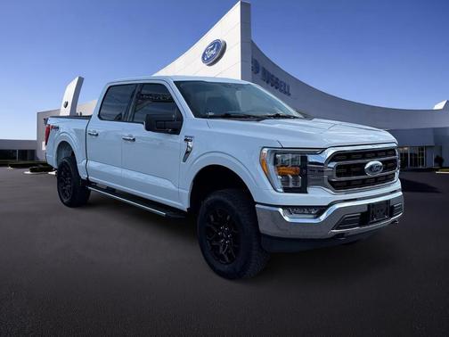 Oxford White 2022 Ford F-150 XLT