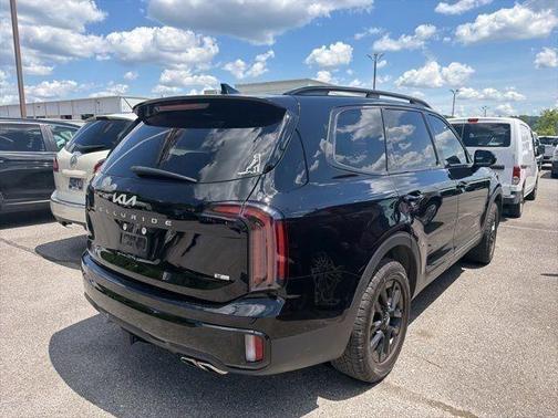 Ebony Black 2024 Kia Telluride SX-Prestige X-Line