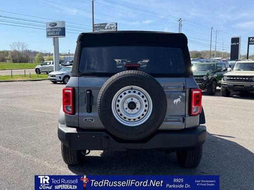 2025 Ford Bronco Base