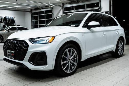 2022 Audi Q5 e 55 S line Premium Plus