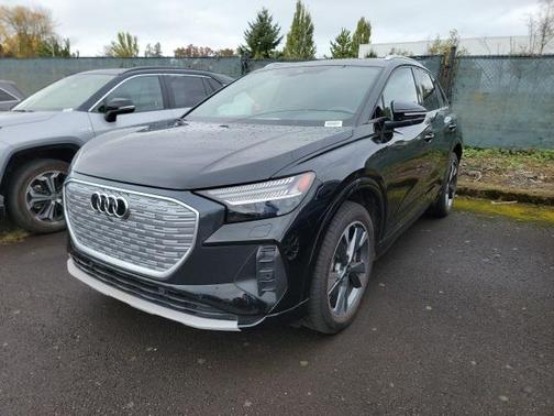 2022 Audi Q4 e-tron Prestige 50 quattro