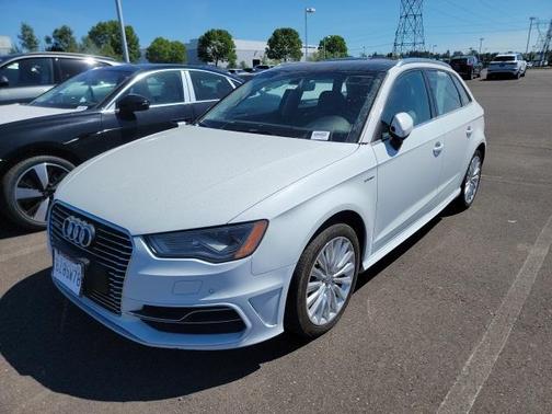 2016 Audi A3 e-tron 1.4T Tech Premium Plus