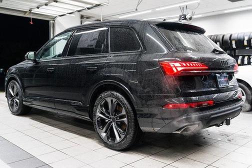 2026 Audi Q7 55 Premium Plus