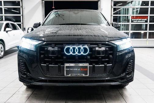 2026 Audi Q7 55 Premium Plus