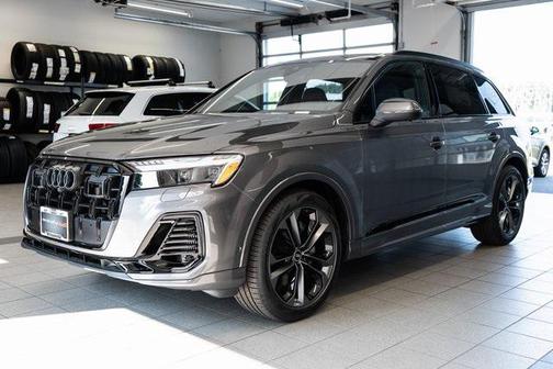 2025 Audi Q7 55 Prestige