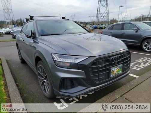 2023 Audi Q8 55 Premium Plus