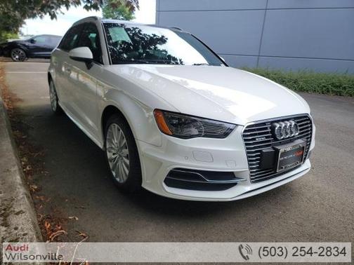 2016 Audi A3 e-tron 1.4T Tech Premium Plus