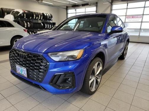 2023 Audi Q5 45 S line Premium Plus