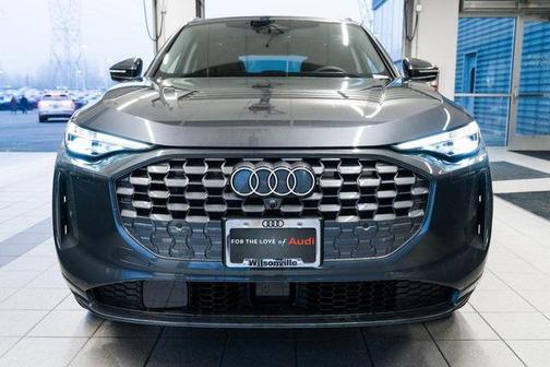 2025 Audi Q5 Premium Plus