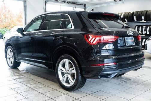 2019 Audi Q3 2.0T S line Premium Plus