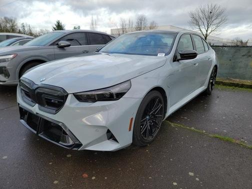 2025 BMW M5 Base