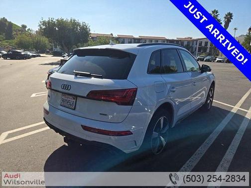 2023 Audi Q5 45 S line Prestige