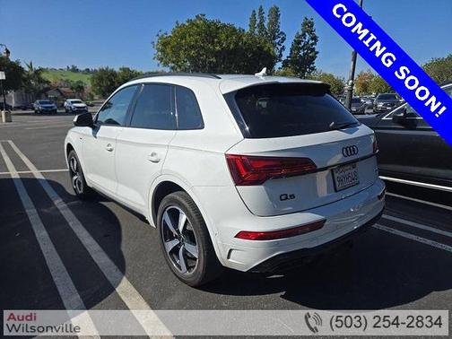 2023 Audi Q5 45 S line Prestige