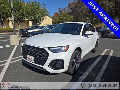 2023 Audi Q5 45 S line Prestige