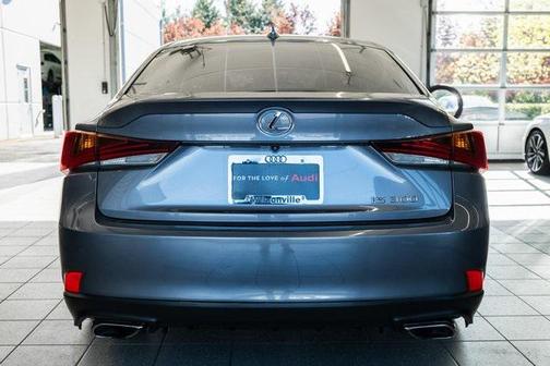 2018 Lexus IS 300 Base