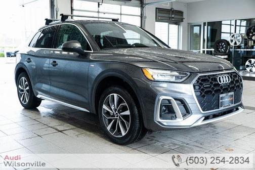 2022 Audi Q5 45 S line Premium Plus