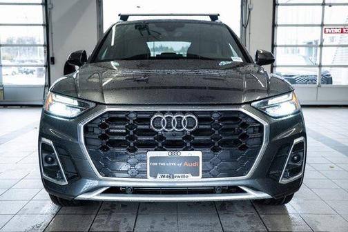 2022 Audi Q5 45 S line Premium Plus