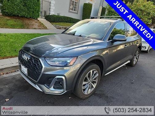 2022 Audi Q5 45 S line Premium Plus