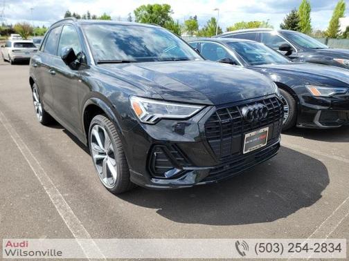 2022 Audi Q3 45 S line Premium Plus