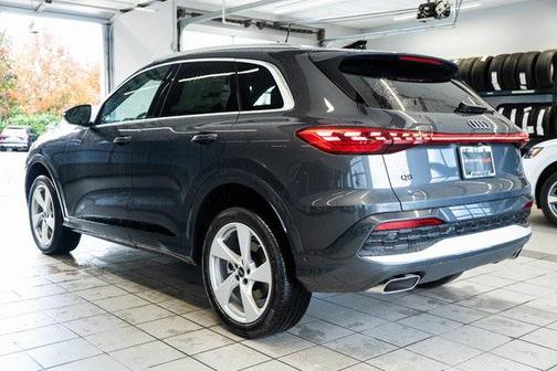 2025 Audi Q5 Premium Plus TFSI quattro S tronic