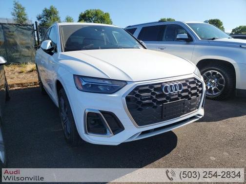 2024 Audi Q5 45 S line Premium Plus