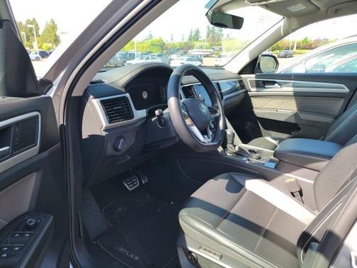 2022 Volkswagen Atlas 3.6L SEL