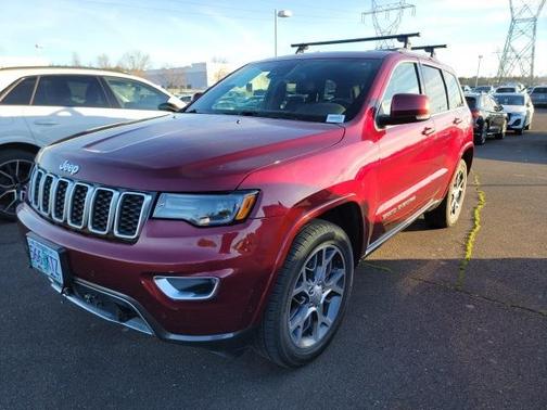 2018 Jeep Grand Cherokee Sterling Edition