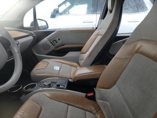 2015 BMW i3 Base w/Range Extender