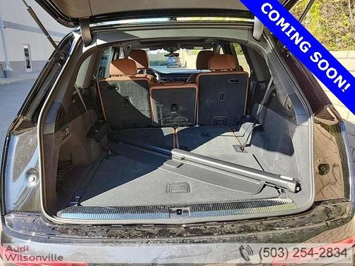 2023 Audi Q7 55 Premium Plus