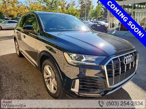 2023 Audi Q7 55 Premium Plus