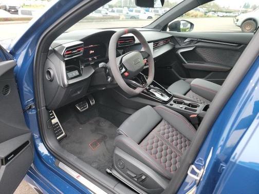 2025 Audi RS 3 TFSI quattro S tronic