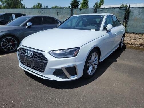 2022 Audi A4 45 S line Premium Plus