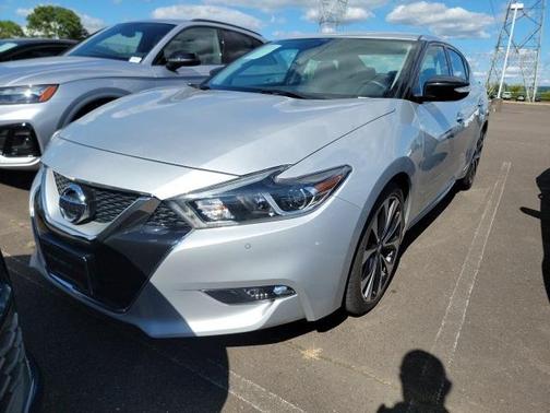 2017 Nissan Maxima 3.5 SR