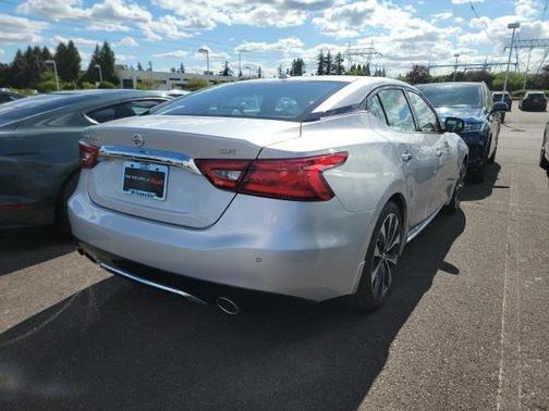 2017 Nissan Maxima 3.5 SR