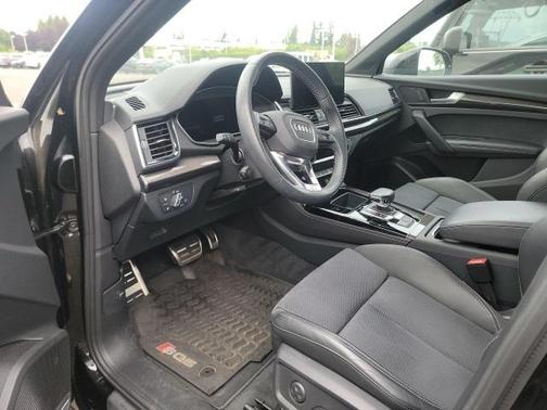 2022 Audi SQ5 3.0T Premium Plus