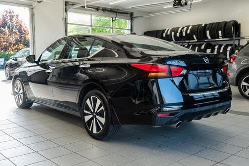 2022 Nissan Altima 2.5 SL