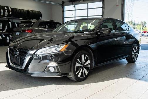 2022 Nissan Altima 2.5 SL