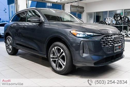 2025 Audi Q5 Premium