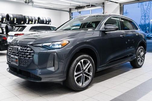 2025 Audi Q5 Premium