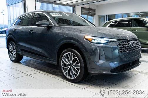 2025 Audi Q5 Premium Plus TFSI quattro S tronic