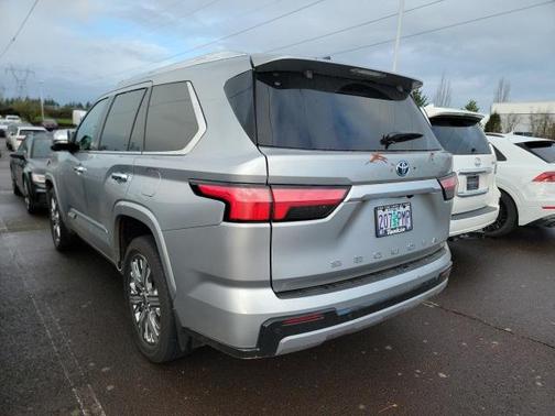 2024 Toyota Sequoia Capstone