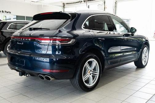 2019 Porsche Macan Base