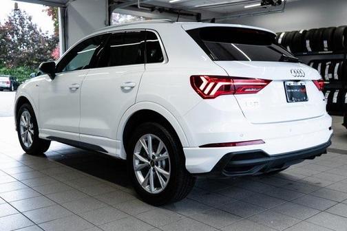 2023 Audi Q3 Premium 45 TFSI S line quattro Tiptronic