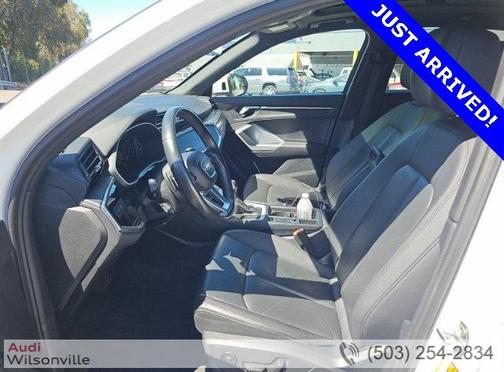 2023 Audi Q3 Premium 45 TFSI S line quattro Tiptronic