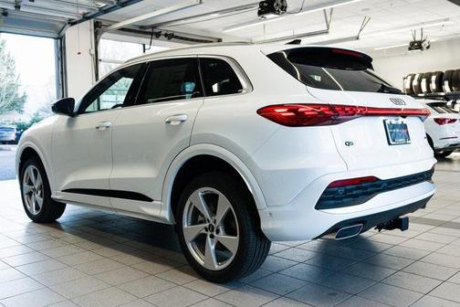 2025 Audi Q5 Premium Plus