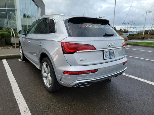 2023 Audi Q5 45 S line Premium Plus